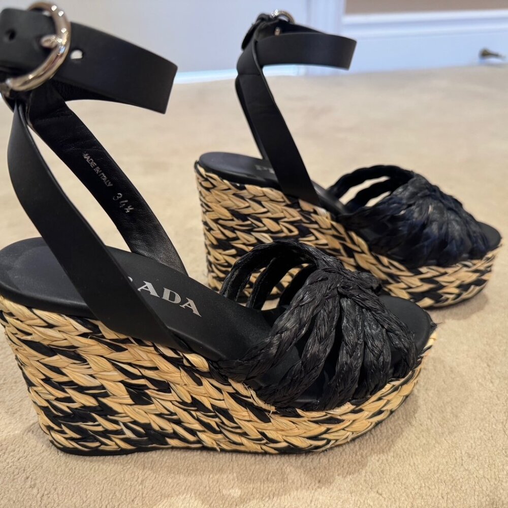 Prada Raffia Wedge NWOT (Fits large like a 5 - 5/12)
